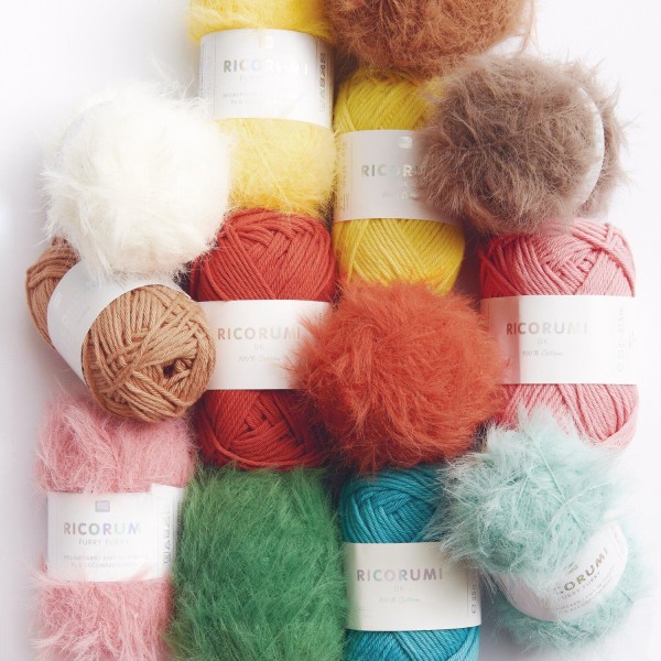 Rico Design Ricorumi Furry Furry 25g 175m – Fell Beilaufgarn für Amigurumi & Häkeltiere